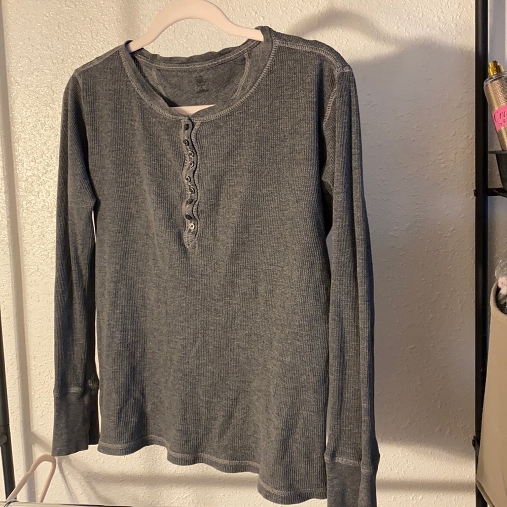 🤍Long sleeved, partial button-down, light layer T